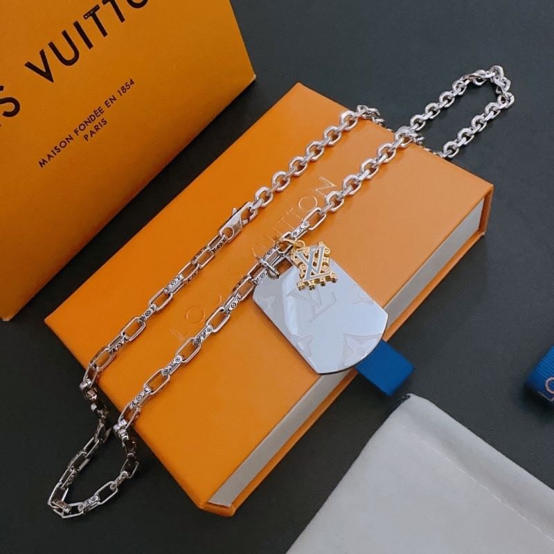 Louis Vuitton Necklaces